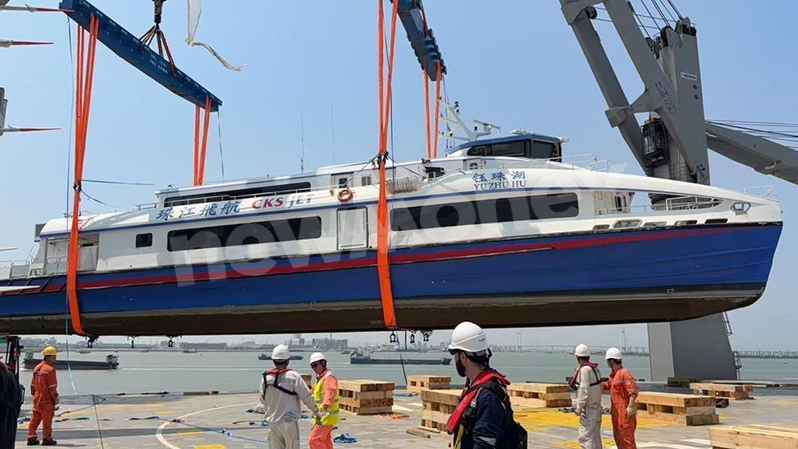 📷 𝐛𝐲 𝐧𝐞𝐰𝐦𝐨𝐧𝐞𝐲.𝐠𝐫