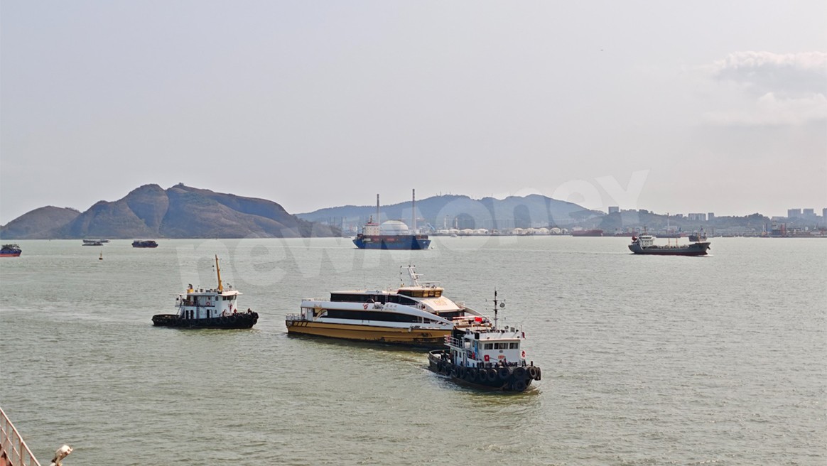 📷 𝐛𝐲 𝐧𝐞𝐰𝐦𝐨𝐧𝐞𝐲.𝐠𝐫