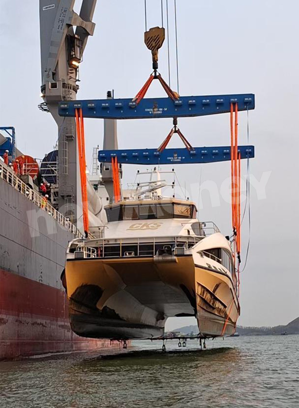 📷 𝐛𝐲 𝐧𝐞𝐰𝐦𝐨𝐧𝐞𝐲.𝐠𝐫